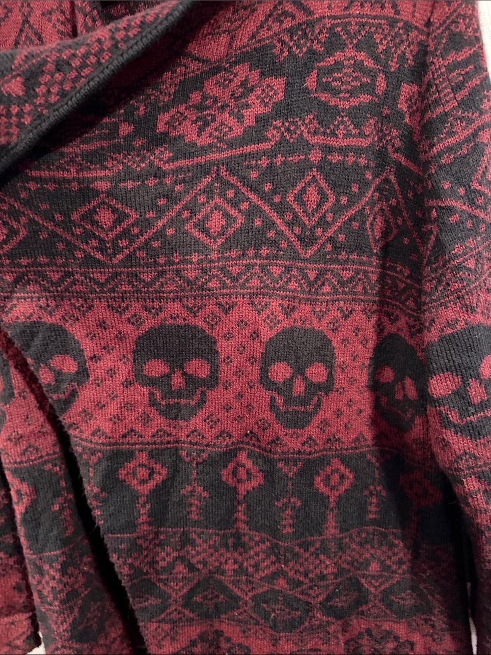 Maroon & Black Skull Pattern Open Cardigan - Picture 2 of 3